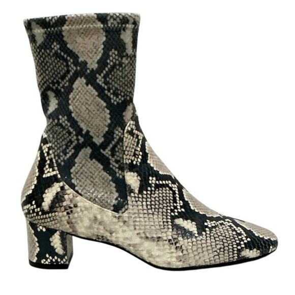 Stuart Weitzman Ernestine Python Print Leather Boots Gray Cream Size 7.5 - Picture 3 of 12